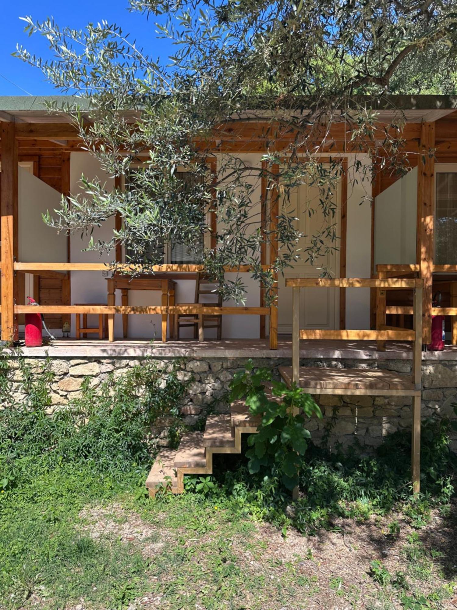 Nashos Bungalows Himare Fshat Exterior photo